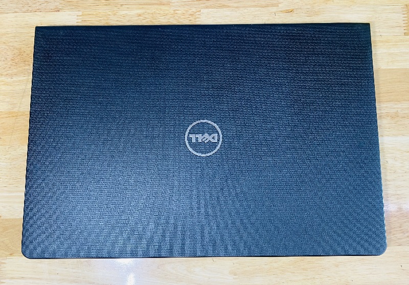 Dell Vostro 15-3568.